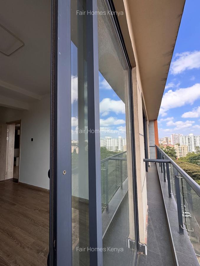 2 Bed Apartment with En Suite at Valley Arcade - 9