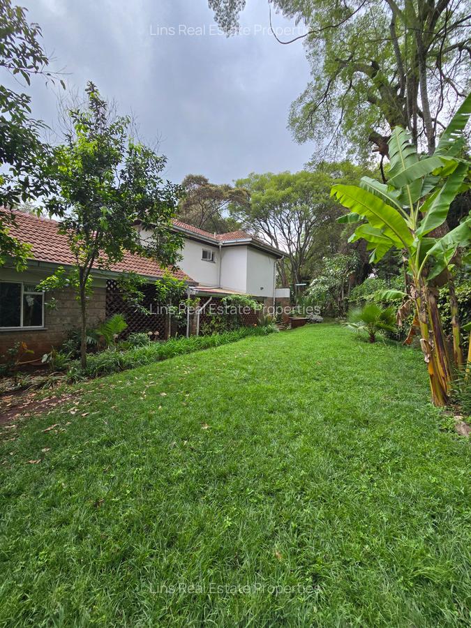4 Bed Townhouse with En Suite in Lavington - 1
