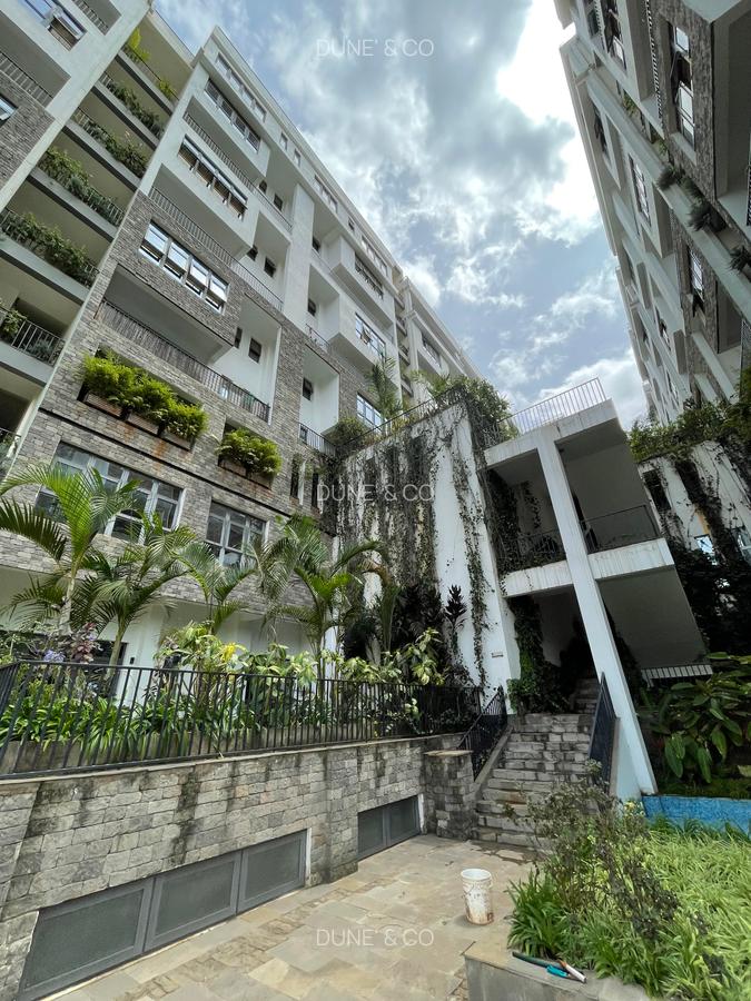 Serviced 3 Bed Apartment with En Suite in Westlands Area - 20