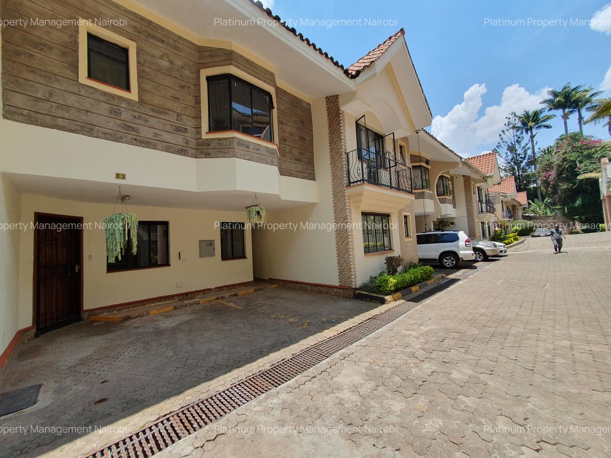 4 Bed House with En Suite at Grevillea Grove - 20