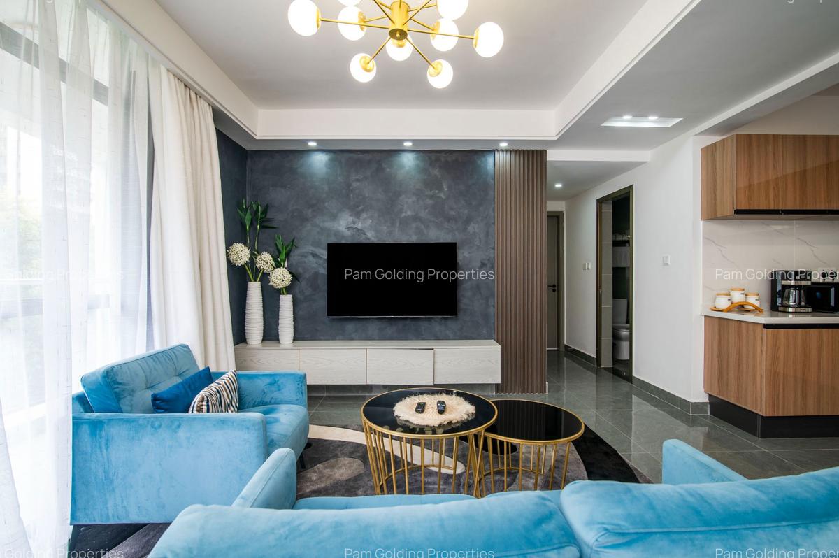 2 Bed Apartment with En Suite in Riverside - 3