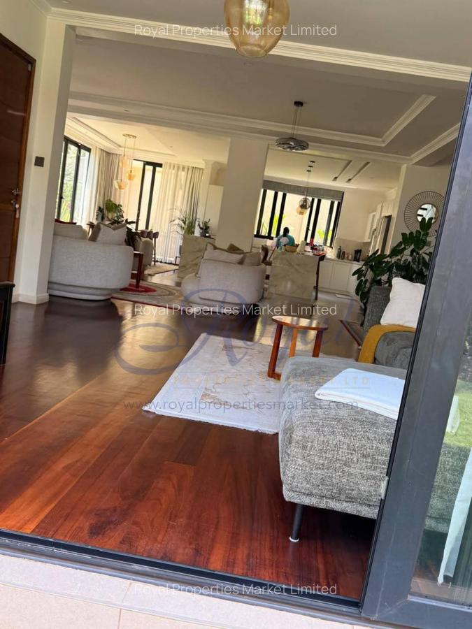 4 Bed House with En Suite in Loresho - 2