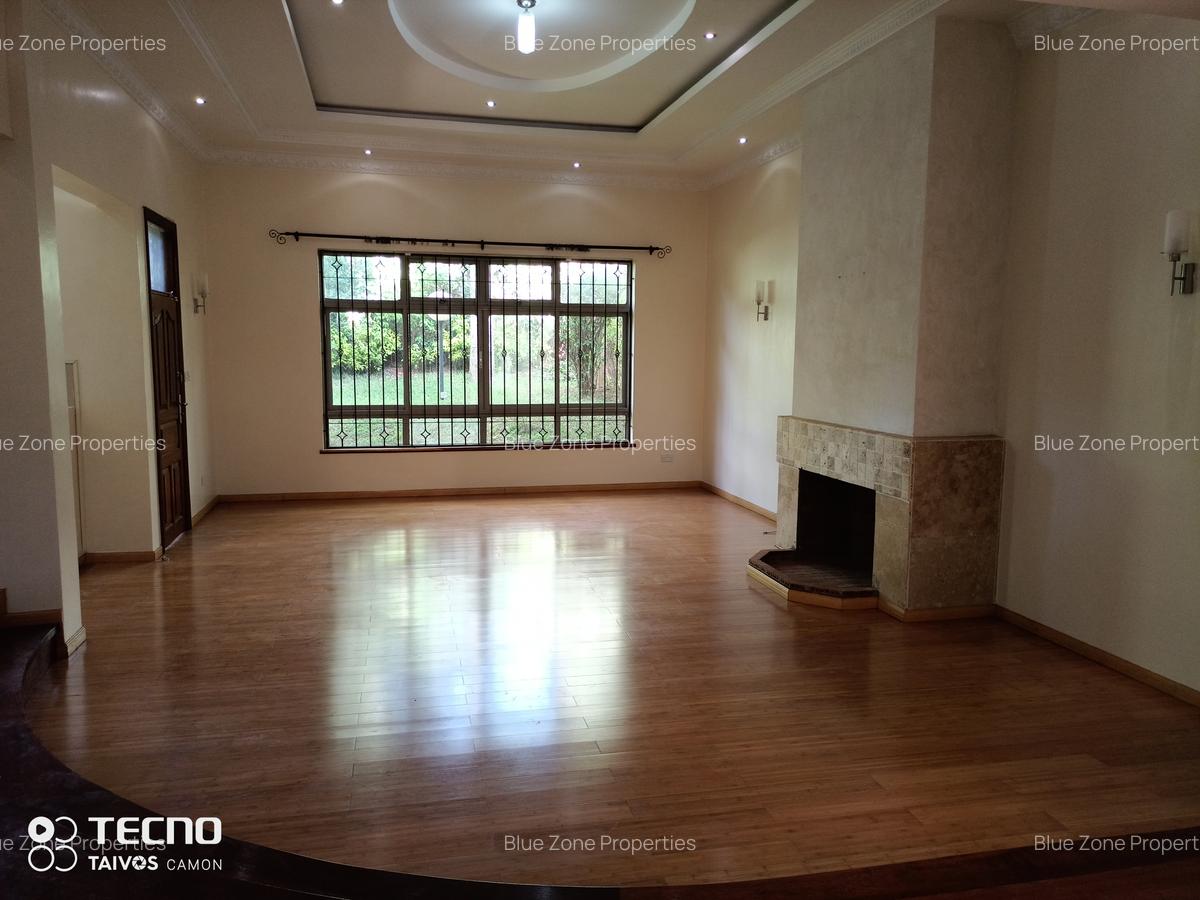 4 Bed Townhouse with En Suite at Off Ruaka Rd - 5