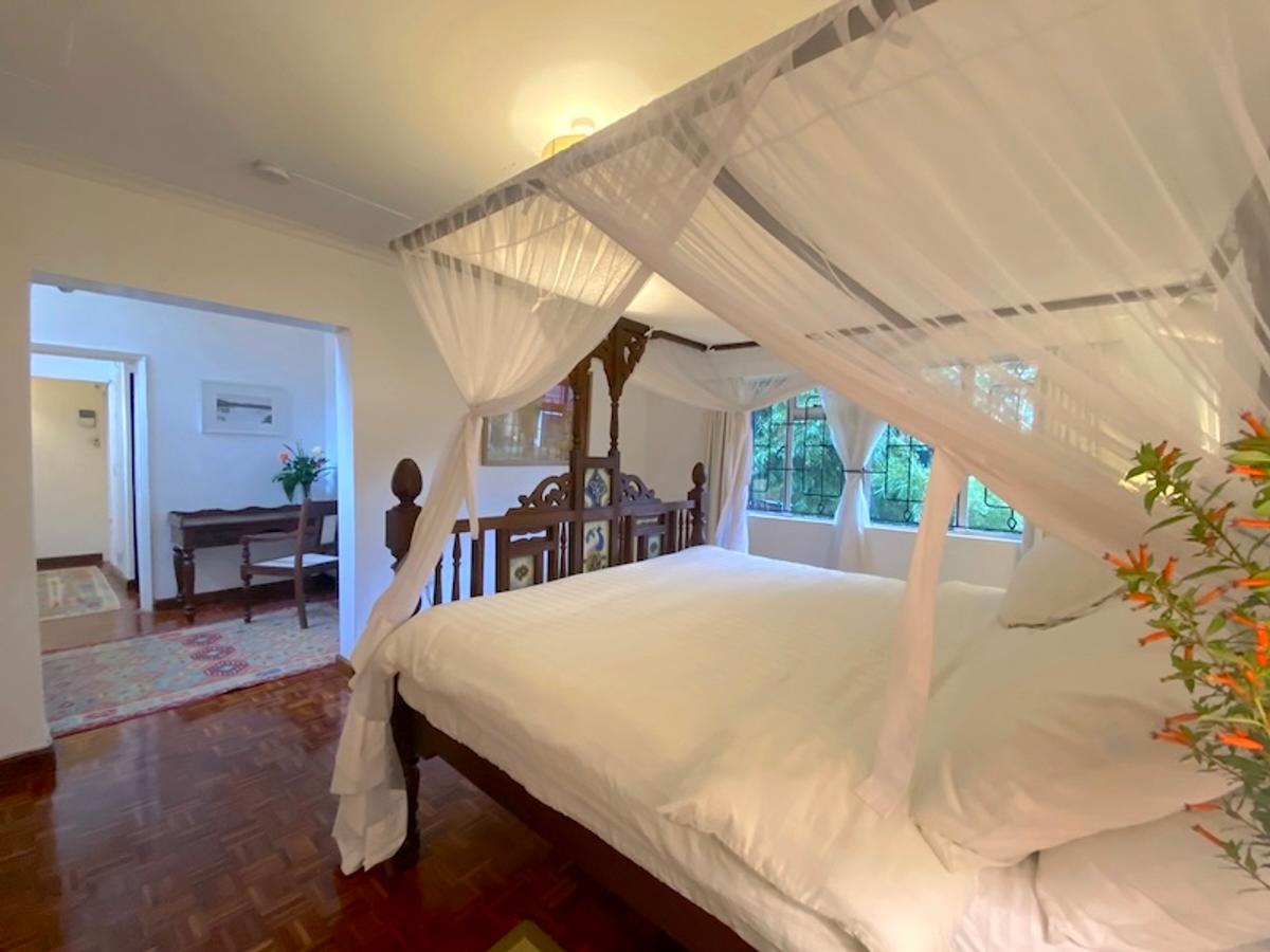 4 Bed House with En Suite at Red Hill - 7