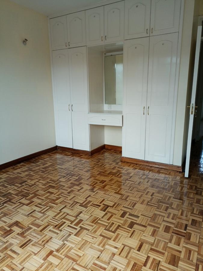 3 Bed Apartment with Borehole in Kilimani - 10