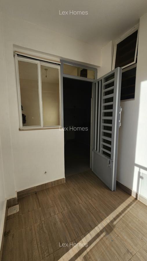 3 Bed Apartment with En Suite at Merisho Road - 7