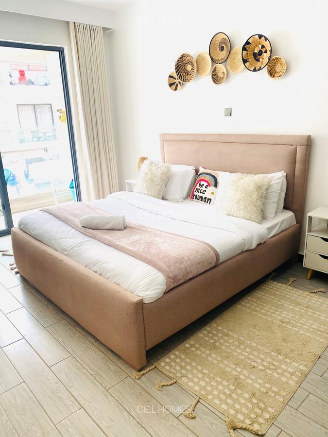 Furnished 1 Bed Apartment with En Suite at Wood Avenue - 16