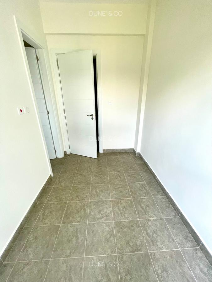 2 Bed Apartment with En Suite in Lavington - 13