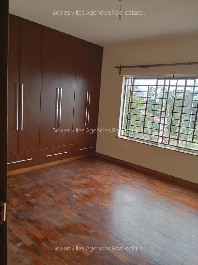 3 Bed Apartment with En Suite at Westlands - 17
