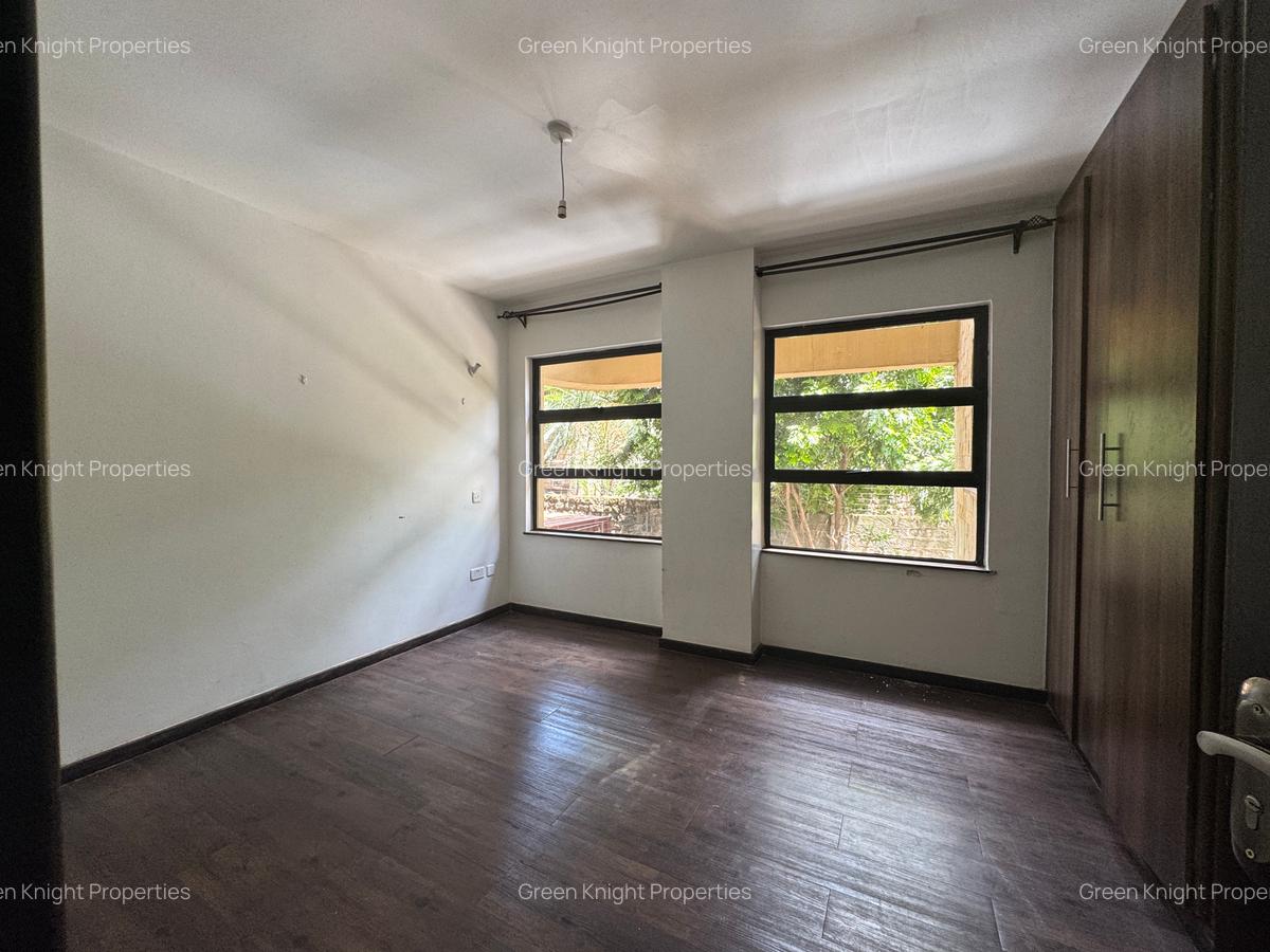 Serviced 3 Bed Apartment with En Suite in Kileleshwa - 11