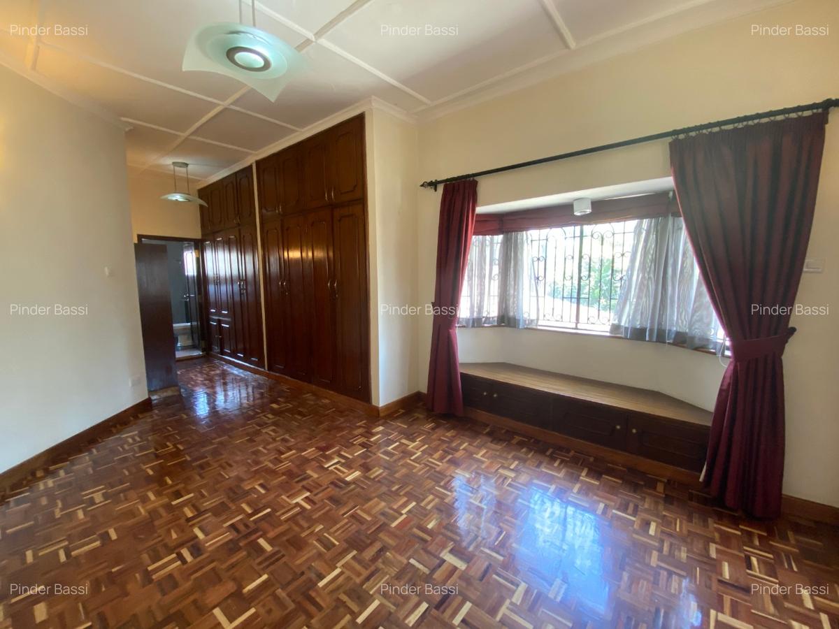 5 Bed House with En Suite at Opp. American Embassy - 15