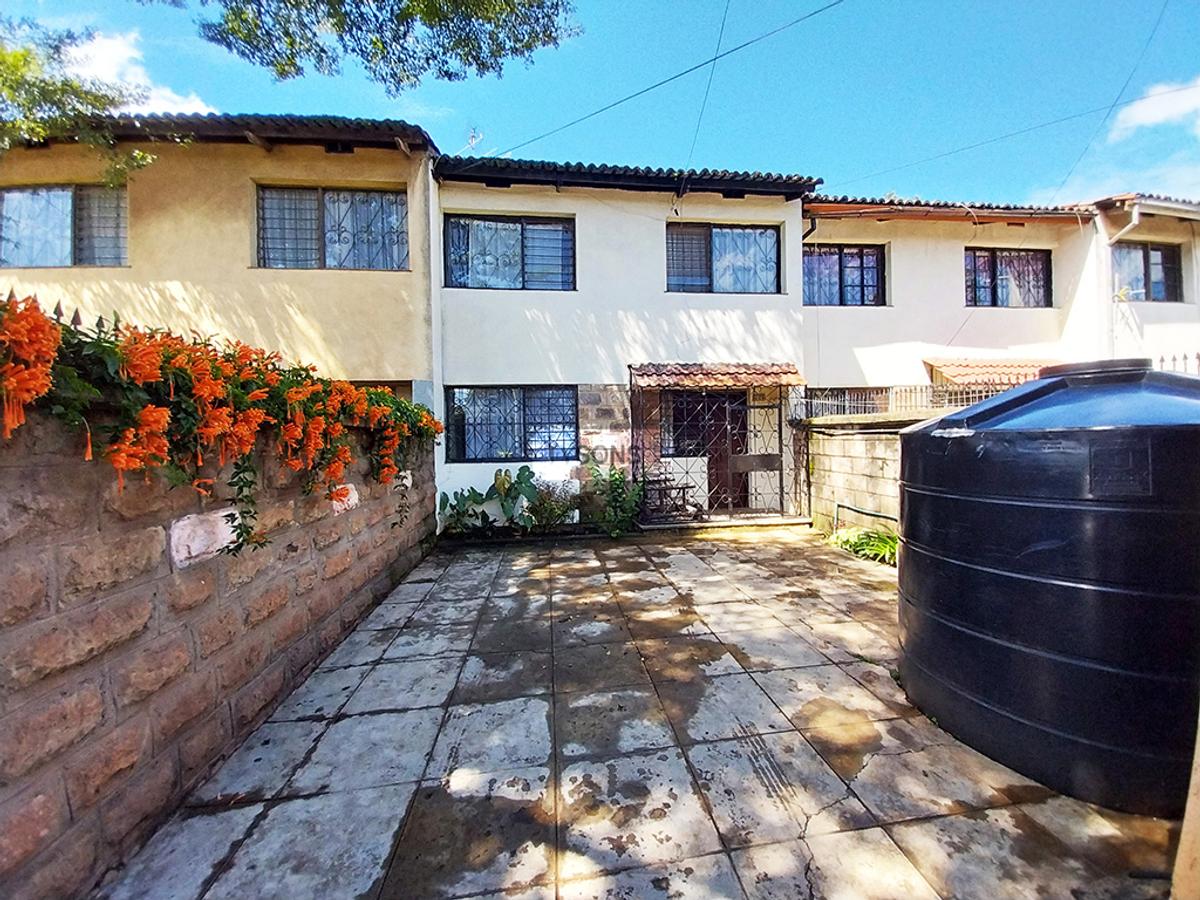 3 Bed House with Staff Quarters in Ngumo Estate - 2