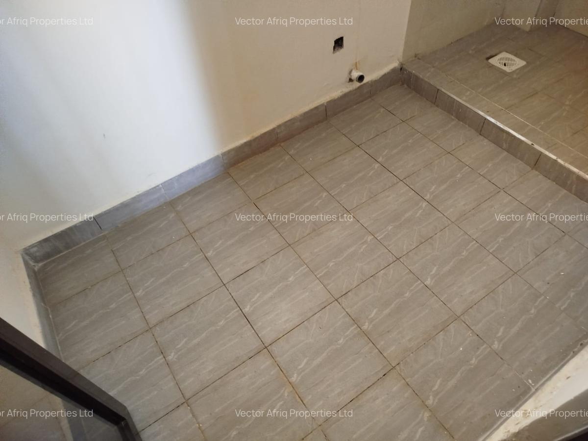 3 Bed Apartment with En Suite at Syokimau - 4