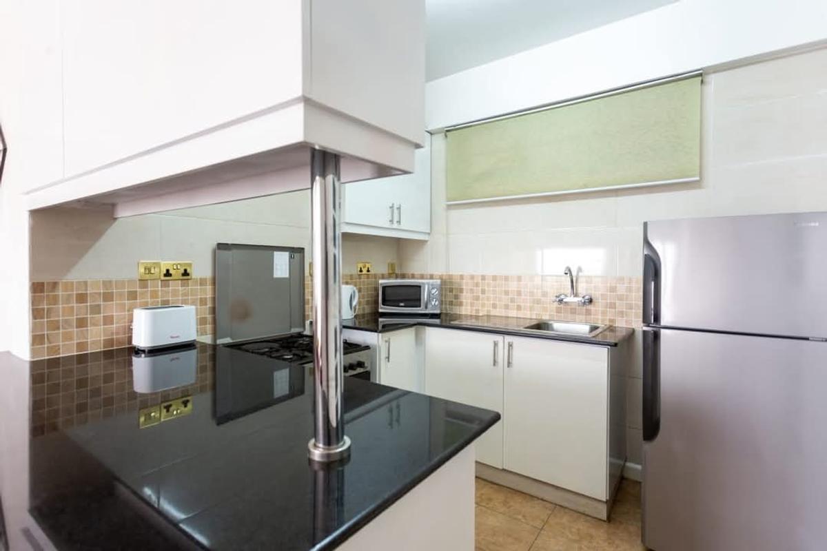 Serviced 1 Bed Apartment with Gym in Westlands Area - 4