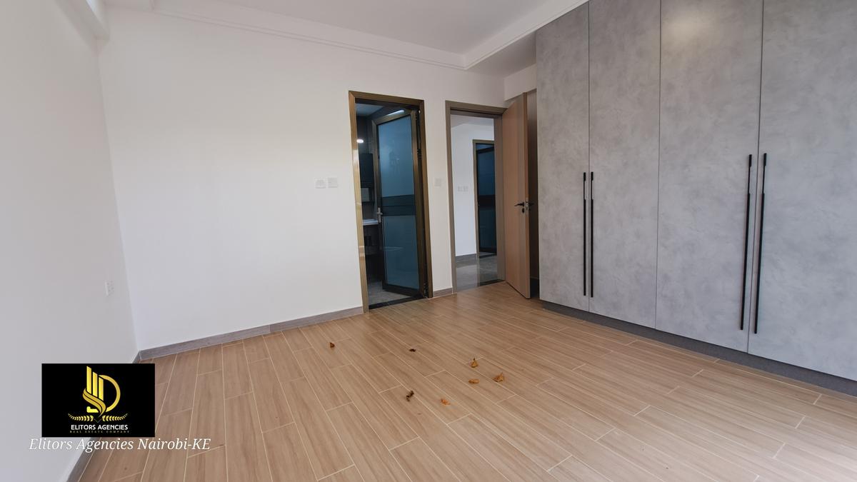 2 Bed Apartment with En Suite at Riverside Dr - 9