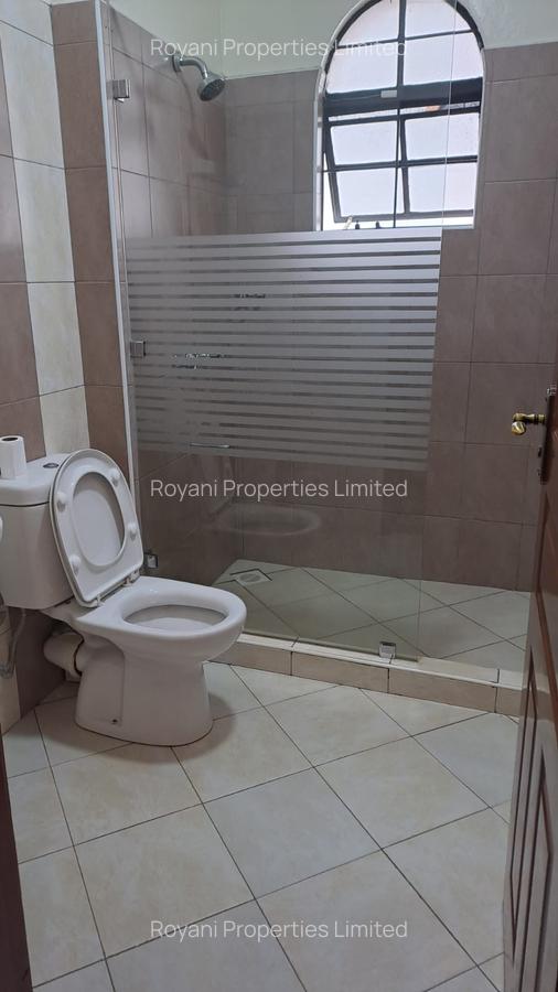 3 Bed House with En Suite in Kiambu Road - 11
