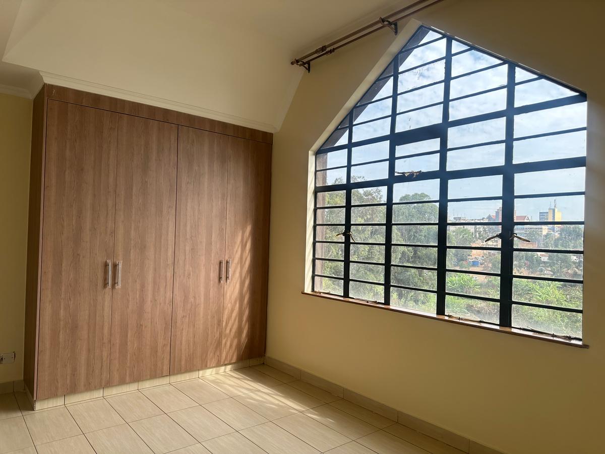 4 Bed Townhouse with En Suite at Kiambu - 6