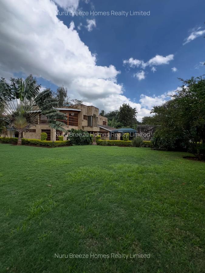 4 Bed House with En Suite in Runda - 1