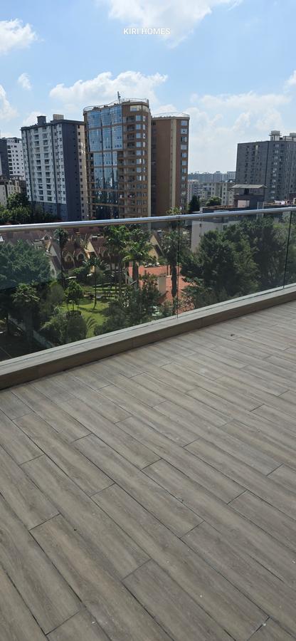 3 Bed Apartment with En Suite in Lavington - 6