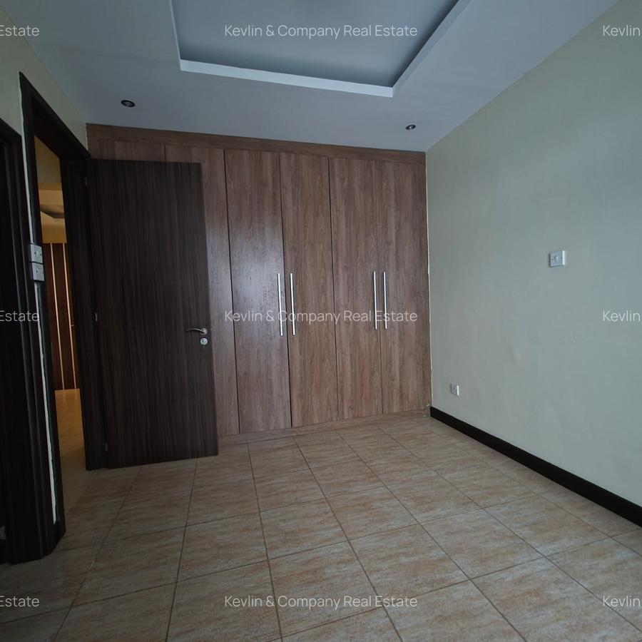 4 Bed Apartment with En Suite in Kileleshwa - 15