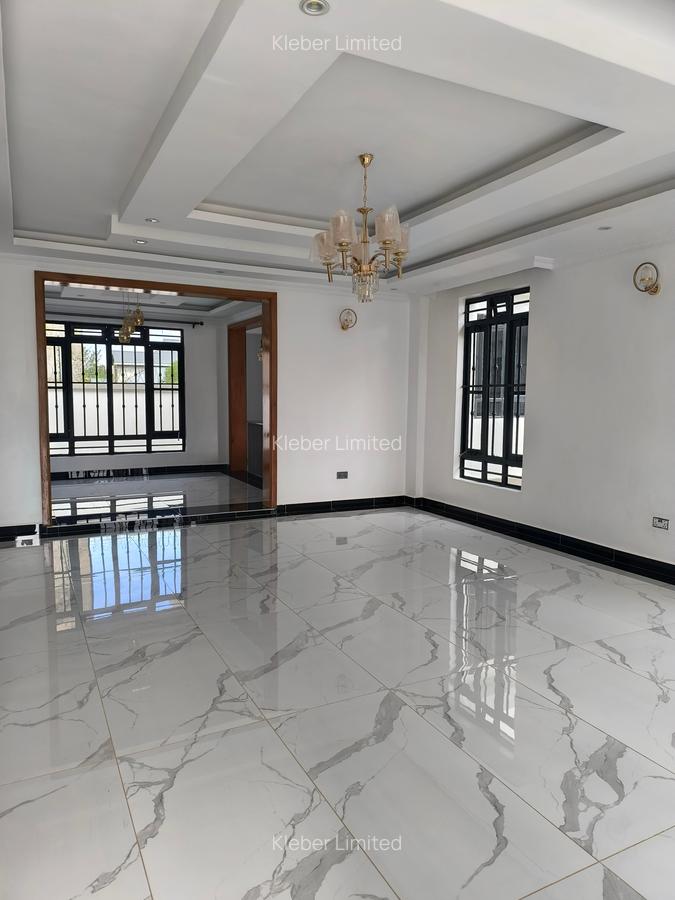 3 Bed House with En Suite in Ruiru - 2