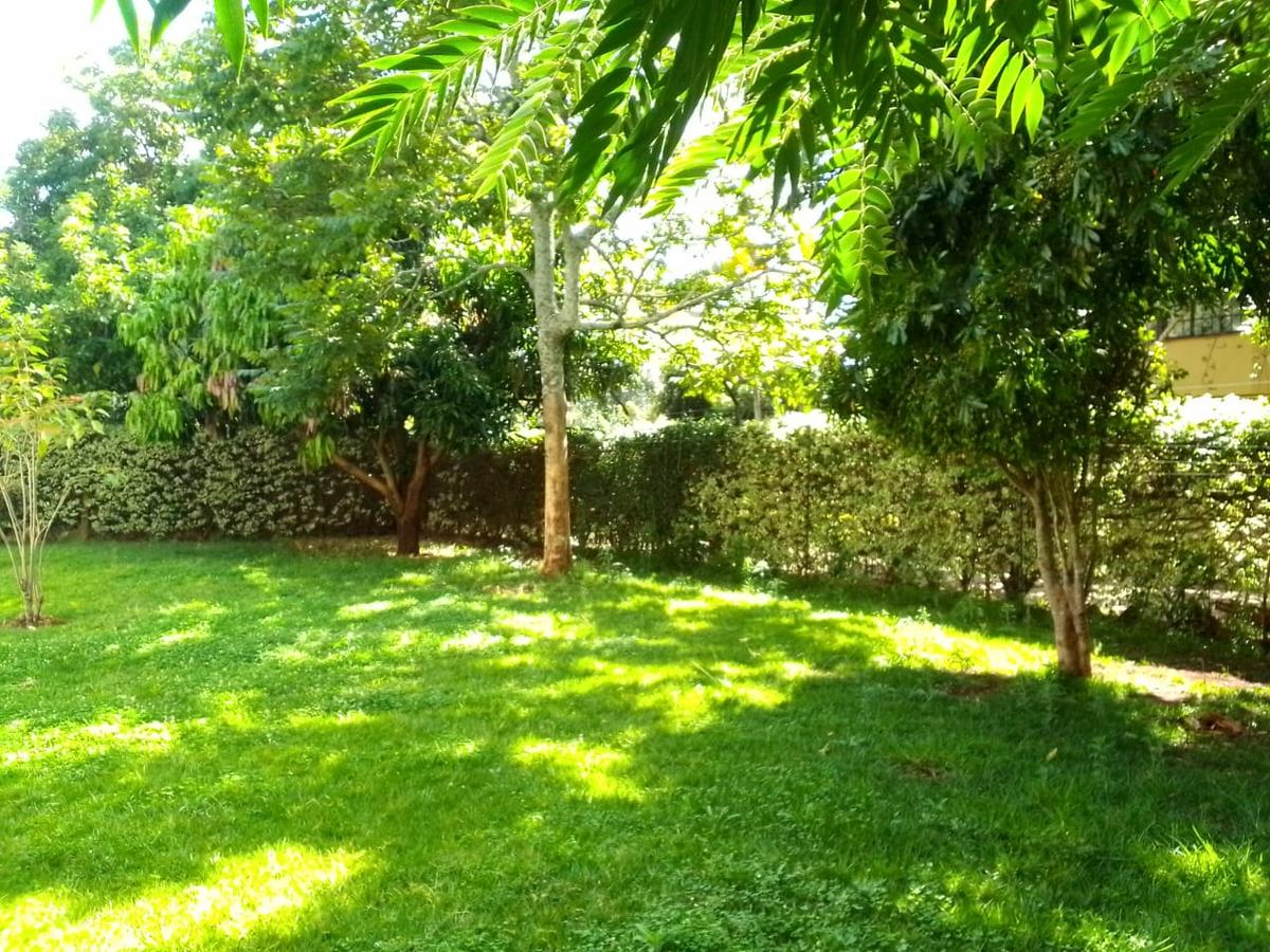 5 Bed Townhouse with Garden in Runda - 15