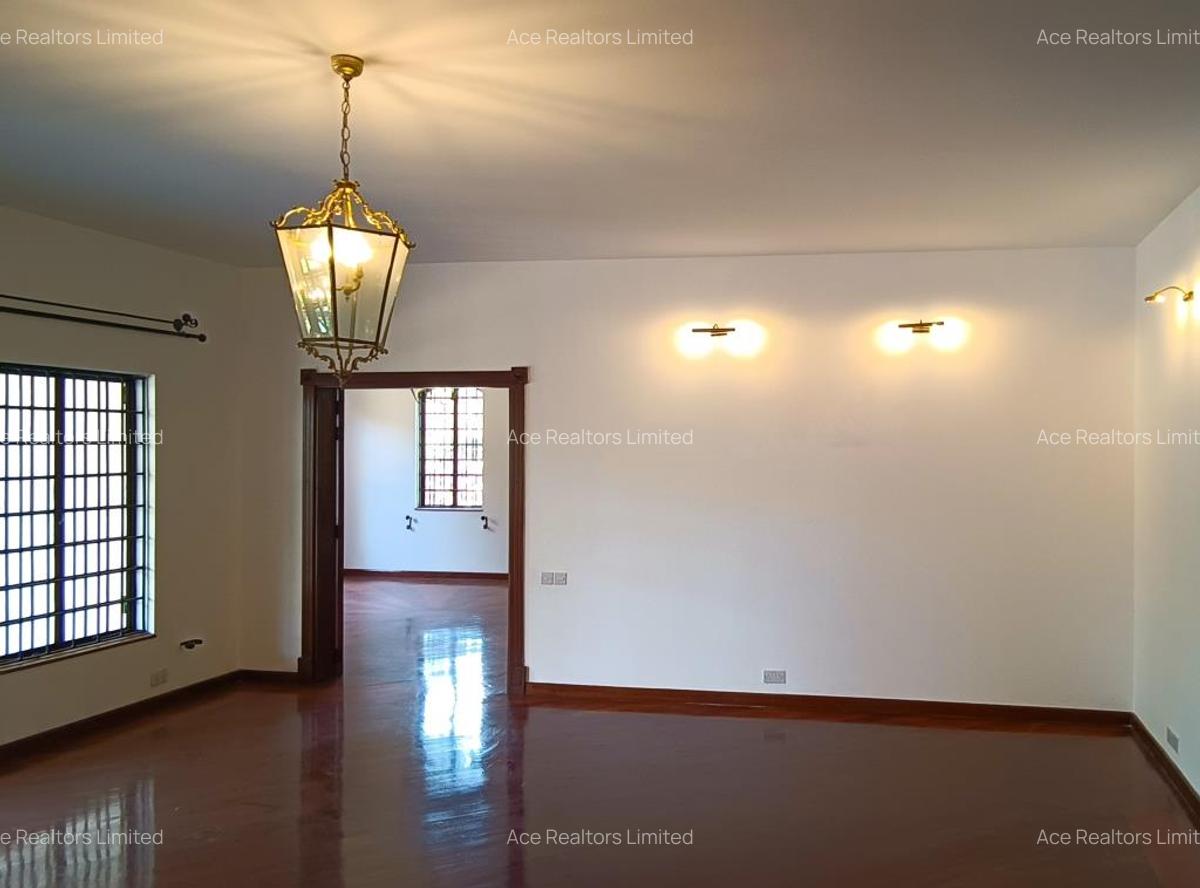 6 Bed House with En Suite at Kitisuru - 13