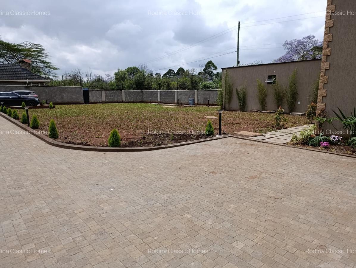 6 Bed Townhouse with En Suite in Karen - 12