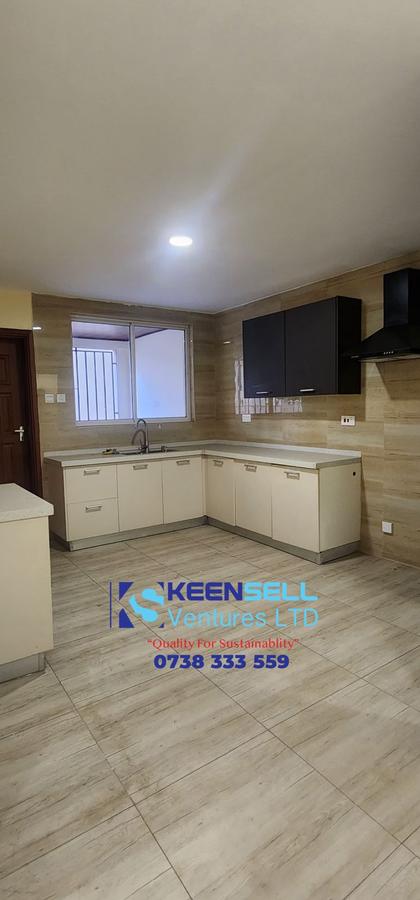 4 Bed Apartment with En Suite in Kilimani - 4