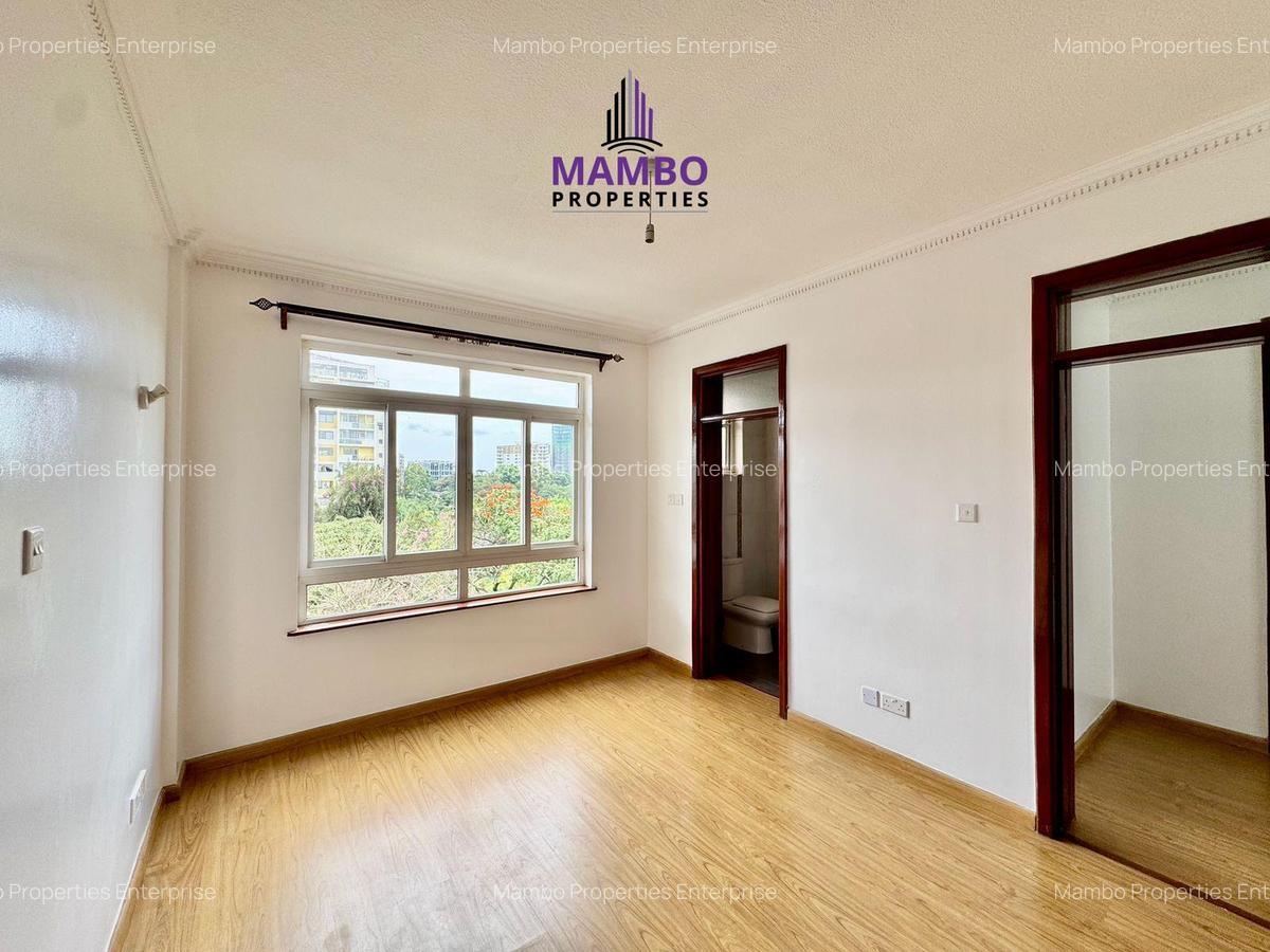 3 Bed Apartment with En Suite at School Lane. - 12