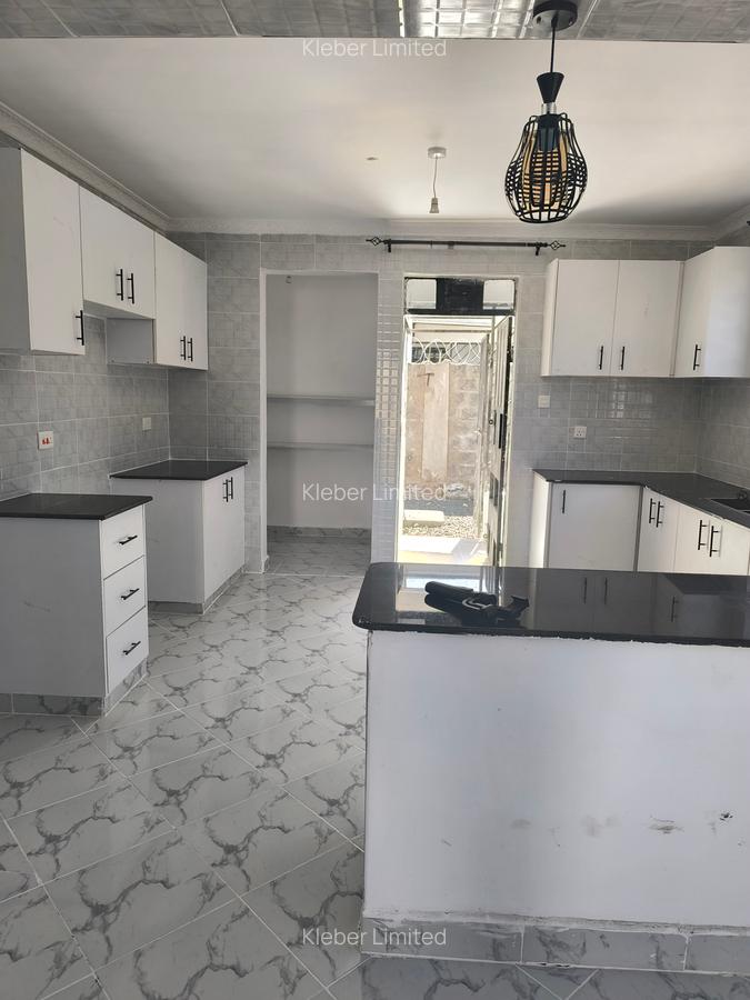 3 Bed House with En Suite in Kitengela - 6