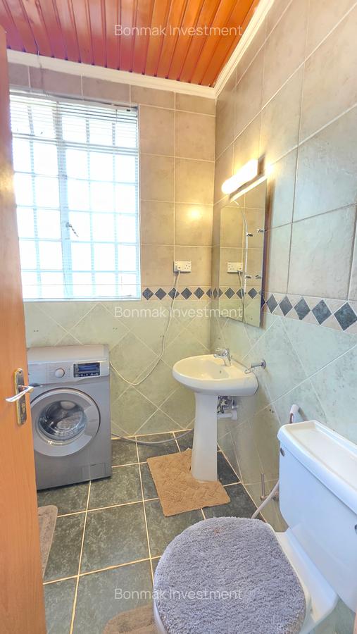 3 Bed Townhouse with En Suite at Old Runda. - 16