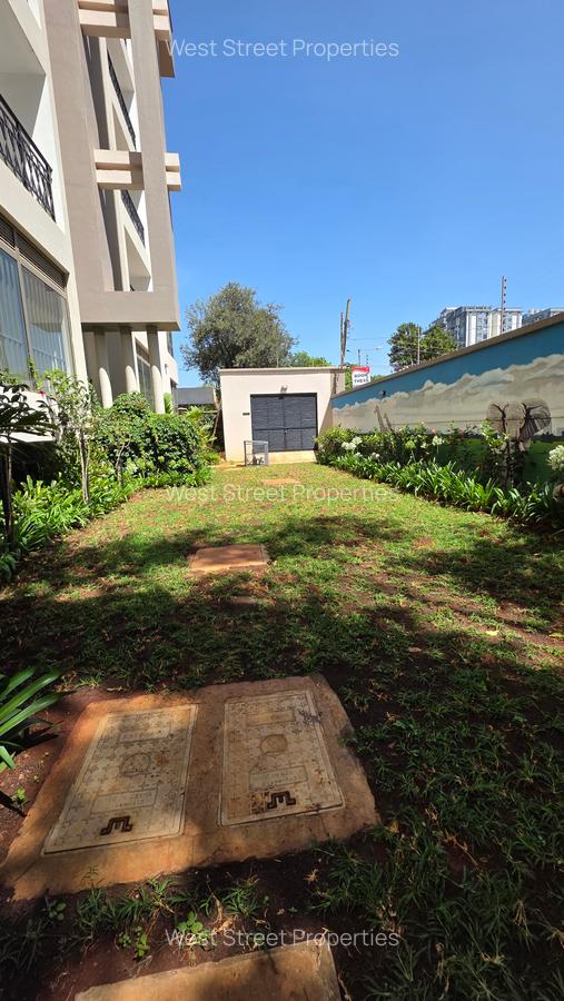 3 Bed Apartment with En Suite in Lavington - 11