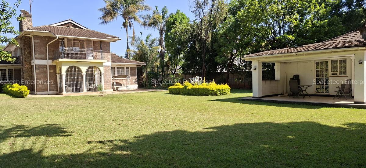 4 Bed House with En Suite in Runda - 2