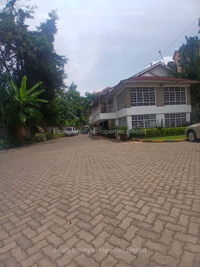 5 Bed Townhouse with Garden in Westlands Area - 1