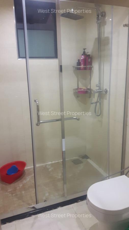 2 Bed Apartment with En Suite at Lavington - 10