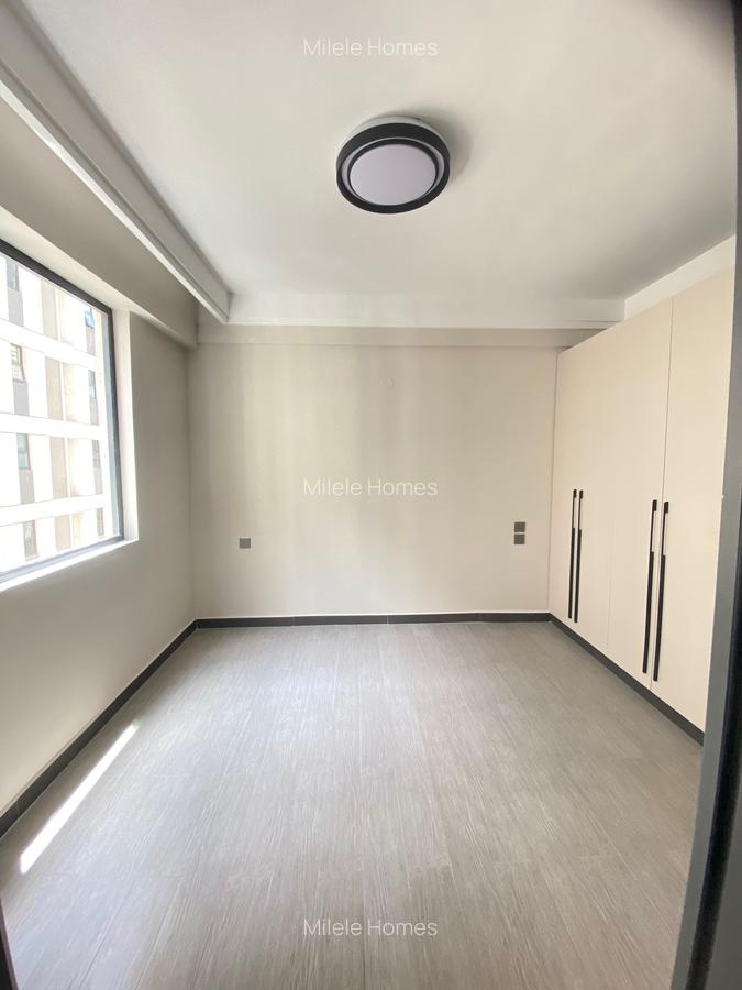 Serviced 2 Bed Apartment with En Suite at Kindaruma Road - 7