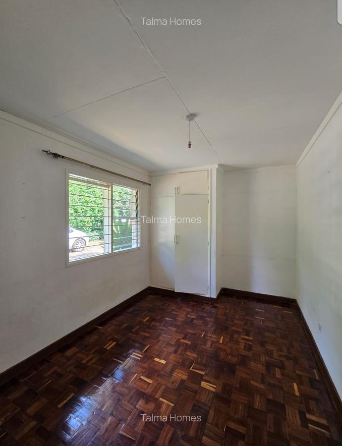 4 Bed House with En Suite at Loresho - 6