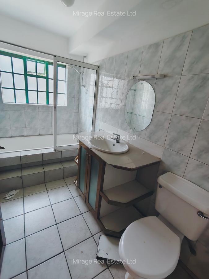 3 Bed Apartment with Parking in Kileleshwa - 4