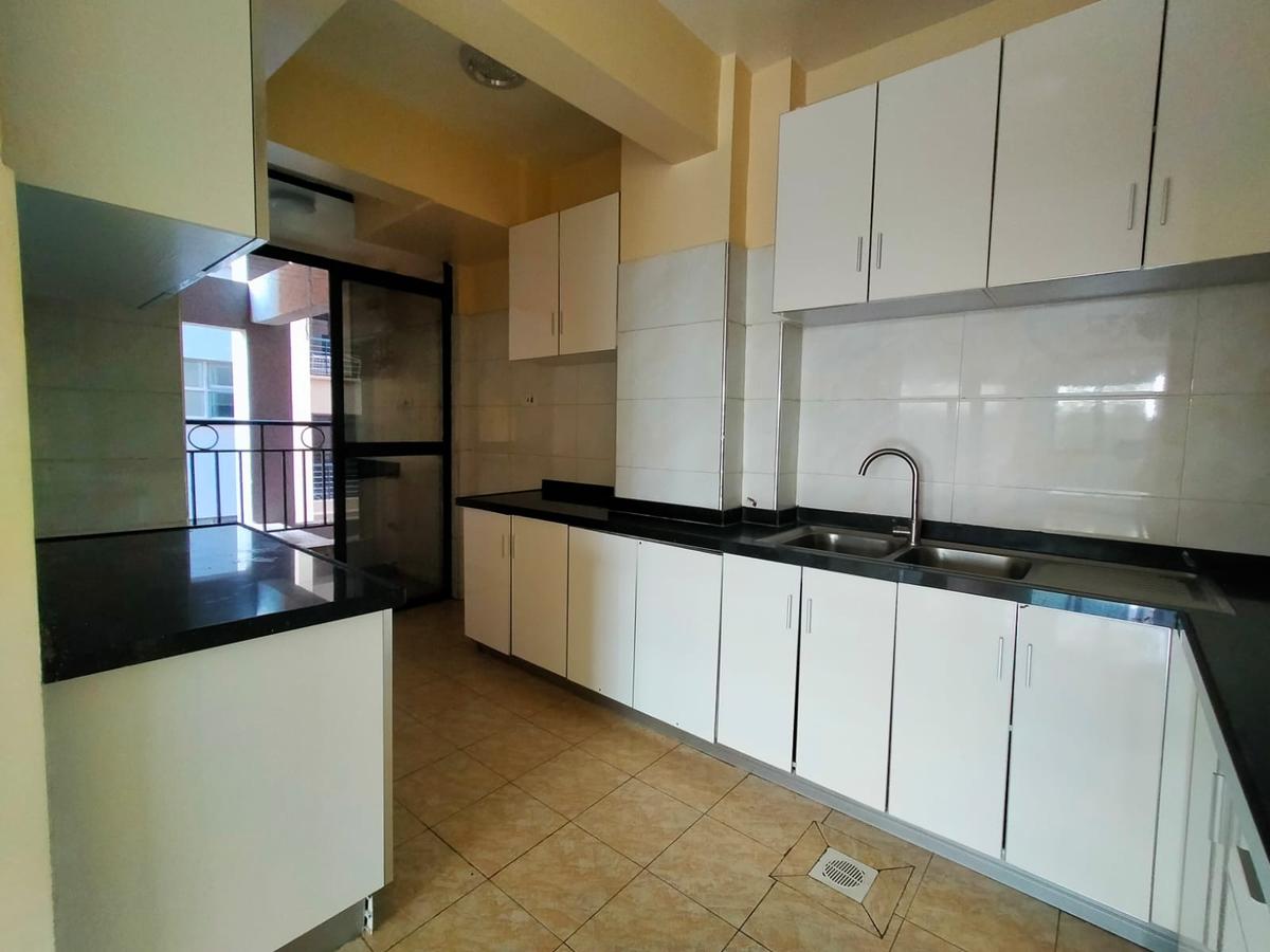 Serviced 3 Bed Apartment with En Suite in Kileleshwa - 3