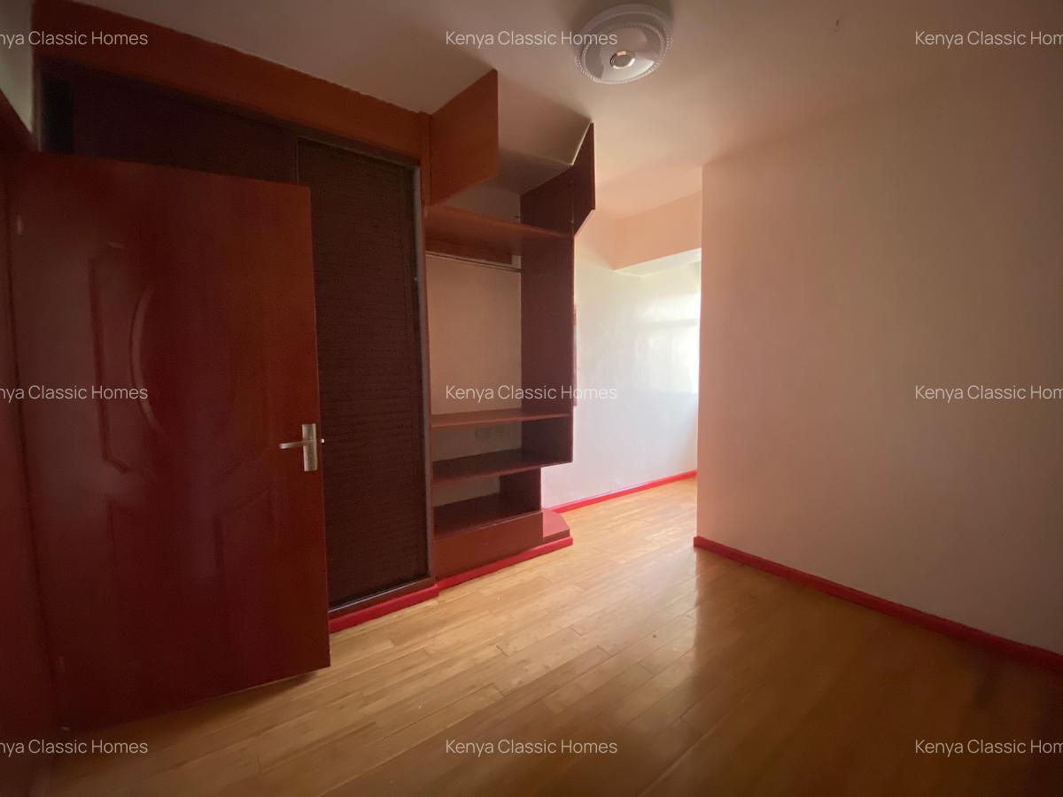 4 Bed Apartment with En Suite at Lvington - 7