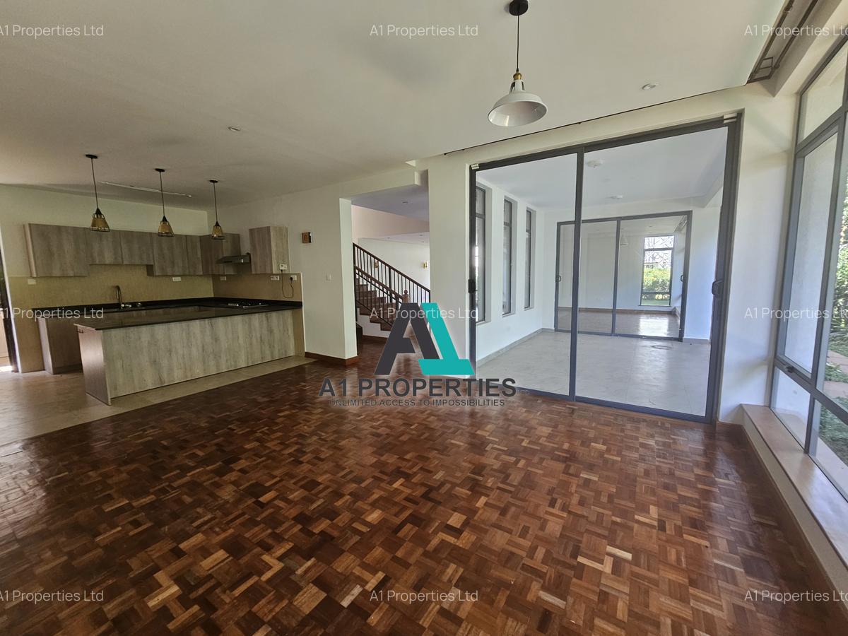 5 Bed Townhouse with En Suite in Lavington - 5