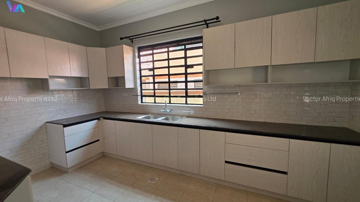 3 Bed House with En Suite in Ruiru - 6