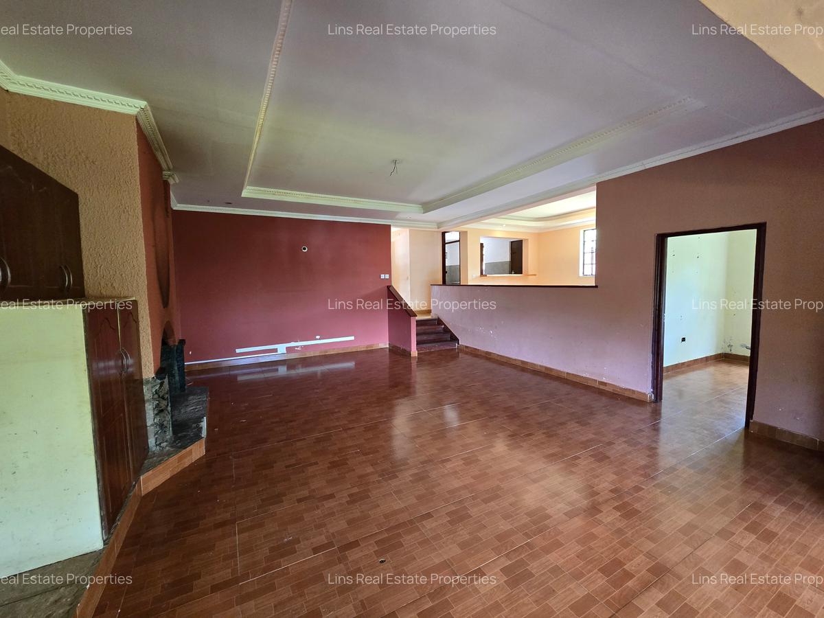 4 Bed House with En Suite in Loresho - 17