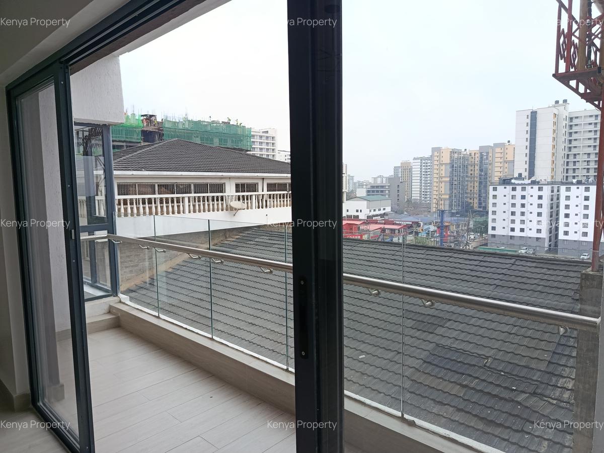 2 Bed Apartment with Swimming Pool at Kindaruma Road - 14