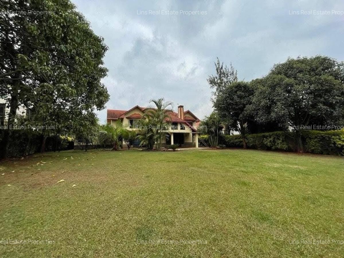 4 Bed House with En Suite in Runda - 14