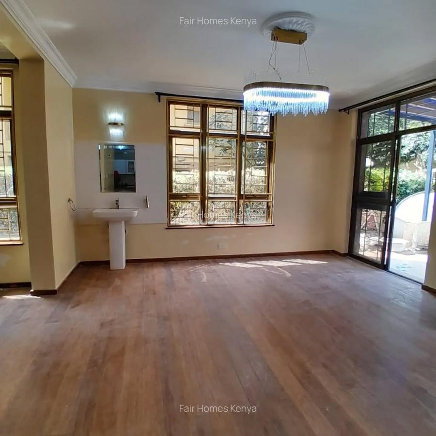 5 Bed Townhouse with En Suite at Amboseli Road - 4
