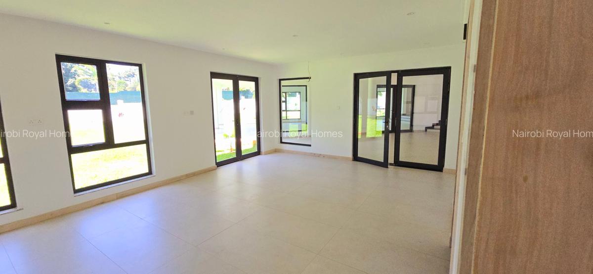 6 Bed House with En Suite at Runda Road - 15