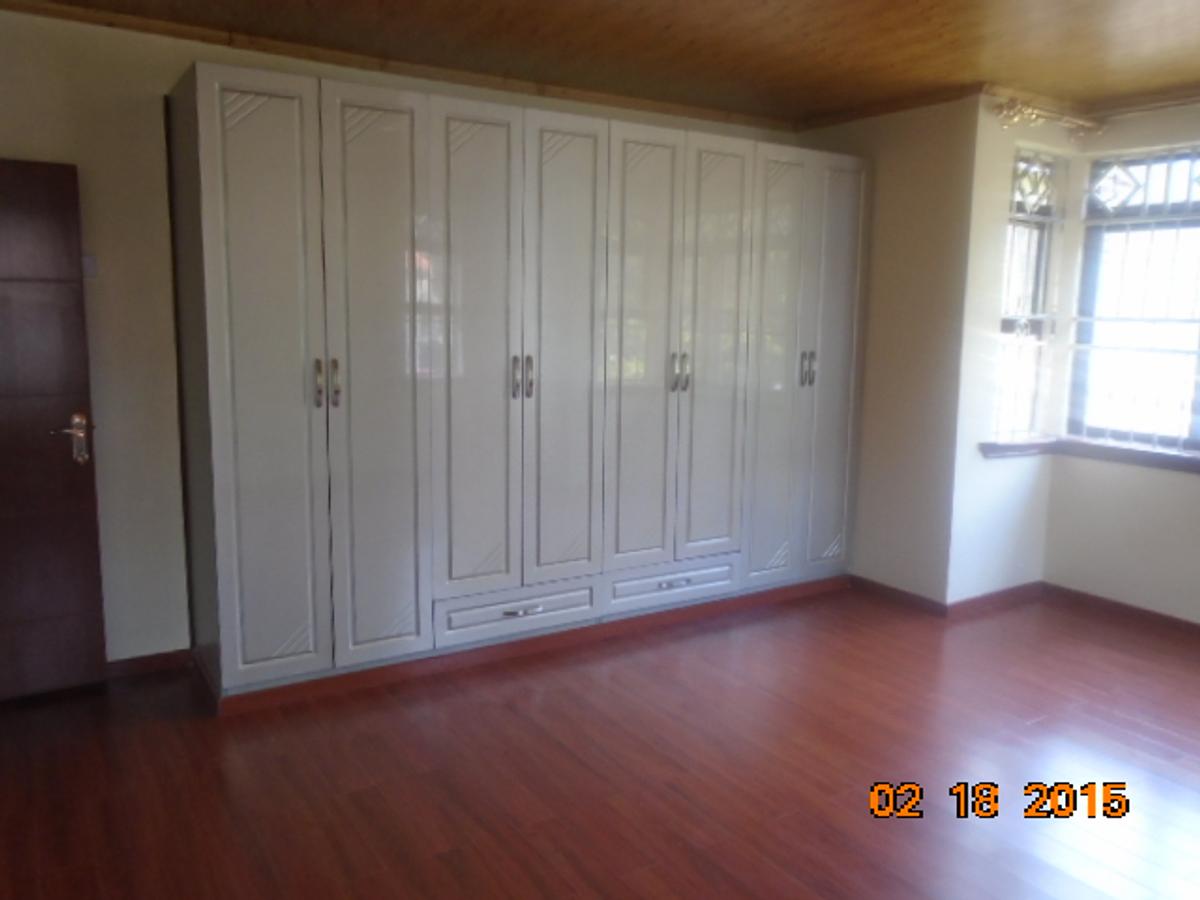 5 Bed Townhouse with En Suite in Lower Kabete - 2