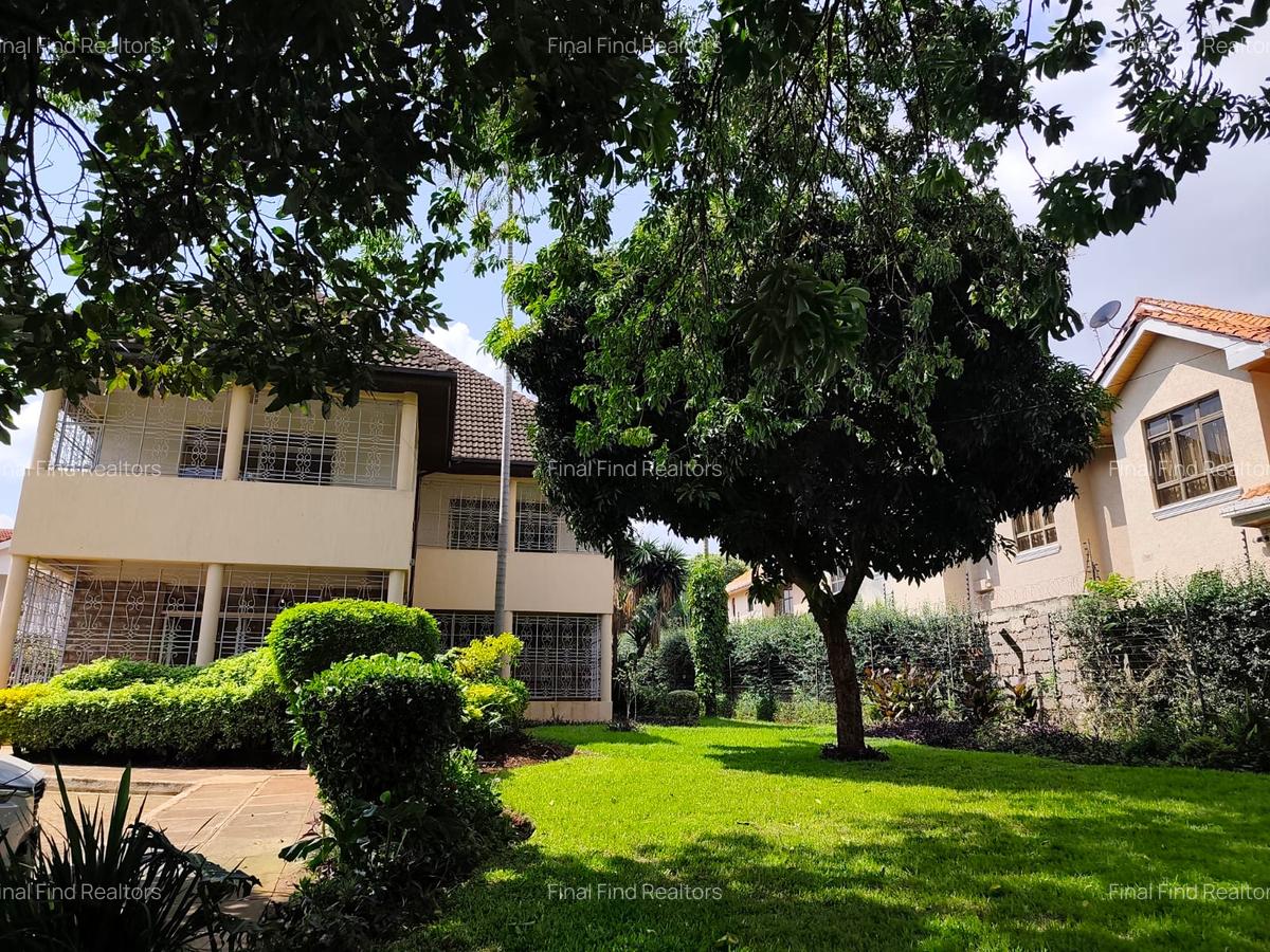 5 Bed House with Garden in Runda - 7